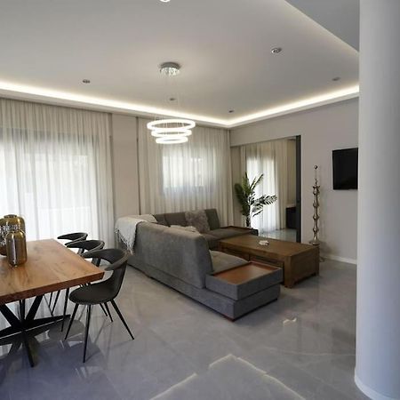 Brand New 3Br With 2 Bathrooms Marousi Apartment Atenas Exterior foto