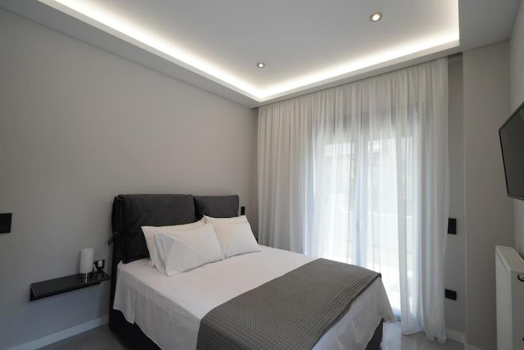 Brand New 3Br With 2 Bathrooms Marousi Apartment Atenas Exterior foto